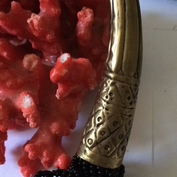 Vintage engraved brass beads necklace - Picture 2 of 5